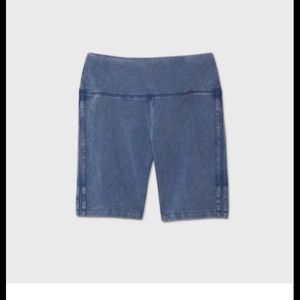 Golsie Seamless Biker Shorts L